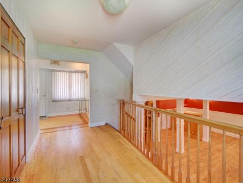 26 Epping Drive Kenilworth NJ 07033