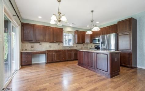 24 Stafford Lane White NJ 07823