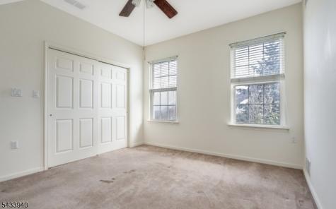 24 Stafford Lane White NJ 07823
