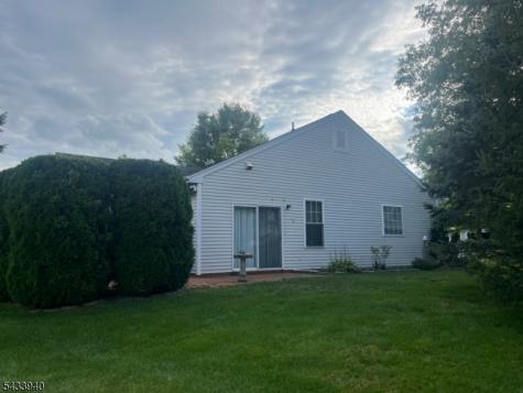 24 Stafford Lane White NJ 07823