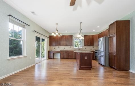 24 Stafford Lane White NJ 07823