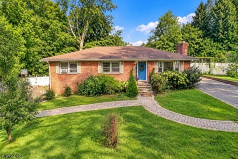 17 Harrison Avenue Long Hill NJ 07933