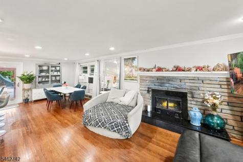17 Harrison Avenue Long Hill NJ 07933