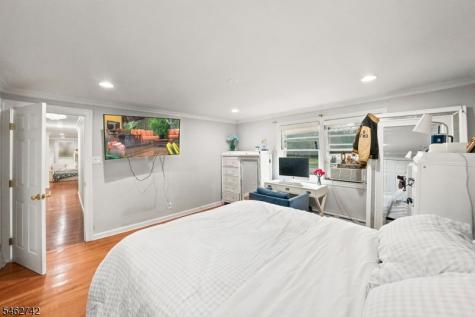 17 Harrison Avenue Long Hill NJ 07933