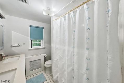 17 Harrison Avenue Long Hill NJ 07933