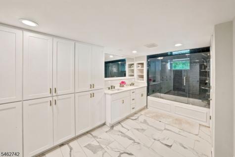 17 Harrison Avenue Long Hill NJ 07933