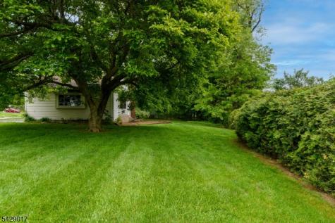 98 Bromley Place Nutley NJ 07110