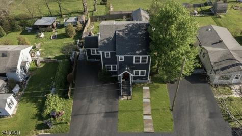 17 Birchwood Pass West Milford NJ 07480