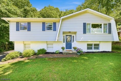 15 Glenn Terrace Fredon NJ 07860