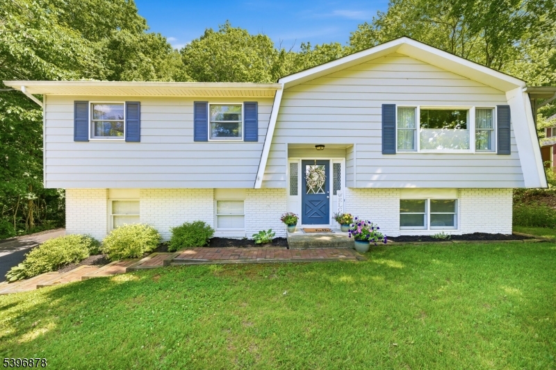 15 Glenn Terrace Fredon NJ 07860