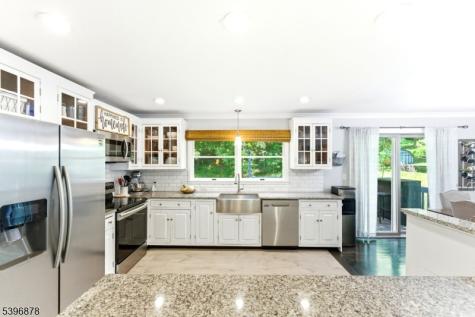 15 Glenn Terrace Fredon NJ 07860