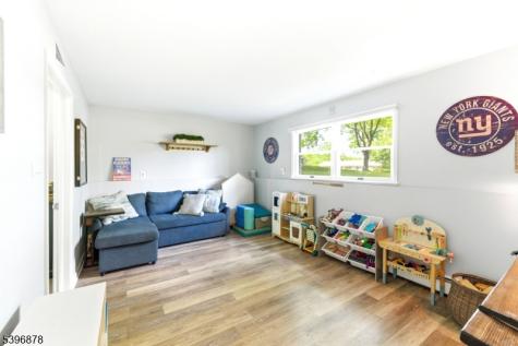 15 Glenn Terrace Fredon NJ 07860