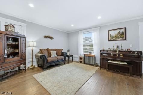 449 Union Avenue Elizabeth NJ 07208