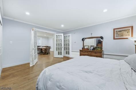 449 Union Avenue Elizabeth NJ 07208