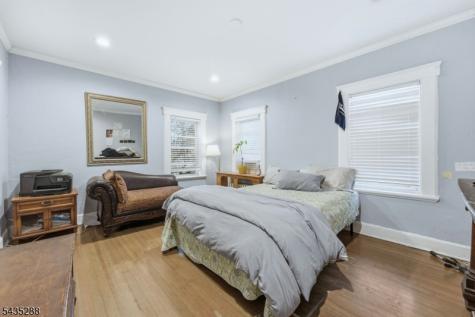 449 Union Avenue Elizabeth NJ 07208