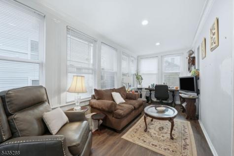 449 Union Avenue Elizabeth NJ 07208