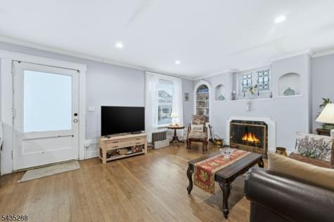 449 Union Avenue Elizabeth NJ 07208