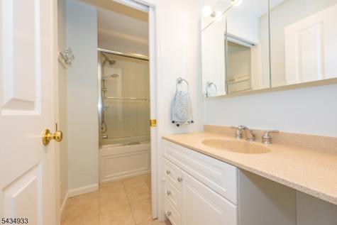 11 Southview Road Randolph NJ 07869