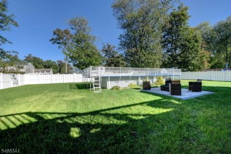5 Dari Court Lincoln Park NJ 07035