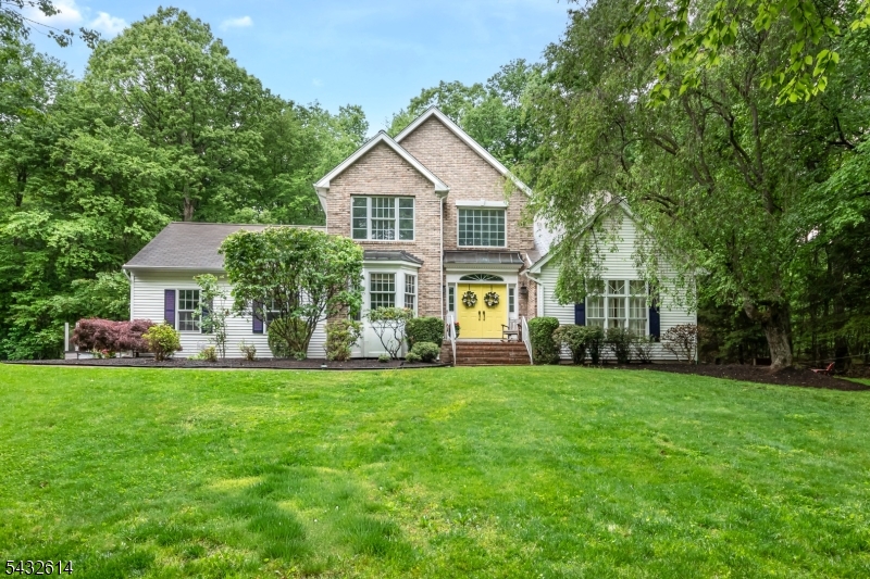 15 Gary Court Mount Olive NJ 07836