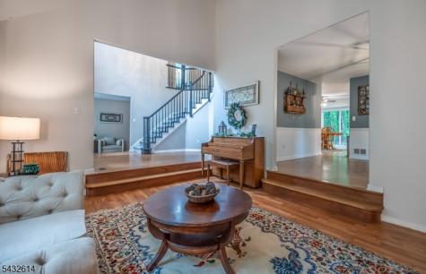 15 Gary Court Mount Olive NJ 07836