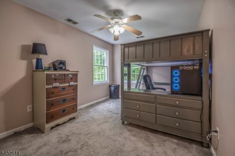 15 Gary Court Mount Olive NJ 07836