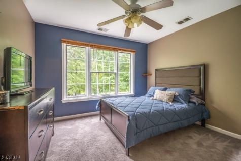 15 Gary Court Mount Olive NJ 07836