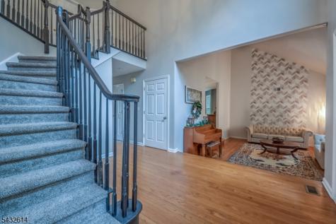 15 Gary Court Mount Olive NJ 07836