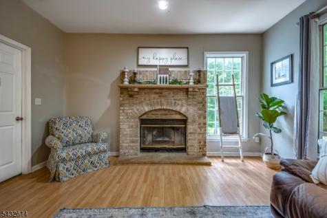 15 Gary Court Mount Olive NJ 07836