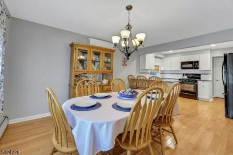 16 Maple Hill Road Clifton NJ 07013