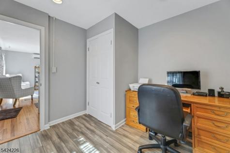 16 Maple Hill Road Clifton NJ 07013