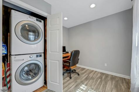 16 Maple Hill Road Clifton NJ 07013