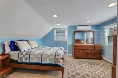 16 Maple Hill Road Clifton NJ 07013