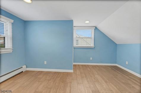 16 Maple Hill Road Clifton NJ 07013