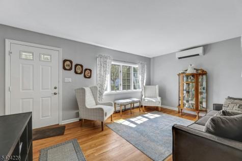 16 Maple Hill Road Clifton NJ 07013