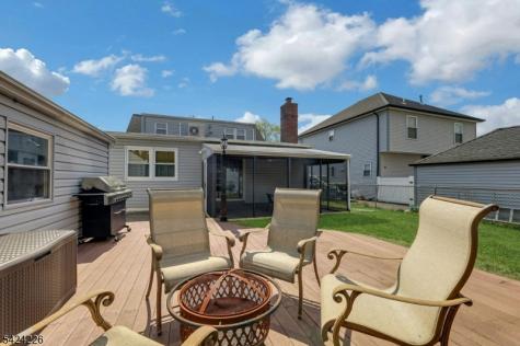 16 Maple Hill Road Clifton NJ 07013