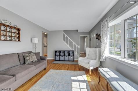 16 Maple Hill Road Clifton NJ 07013
