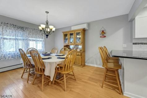 16 Maple Hill Road Clifton NJ 07013