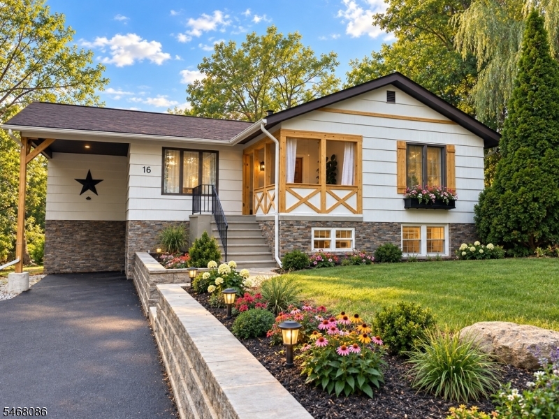 16 Wagon Wheel Road Vernon NJ 07422