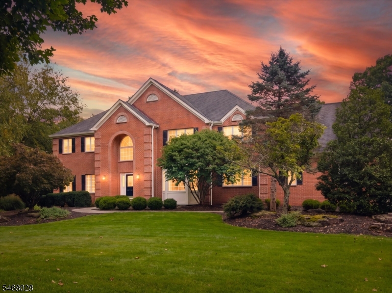 11 Huntington Drive Clinton NJ 08801