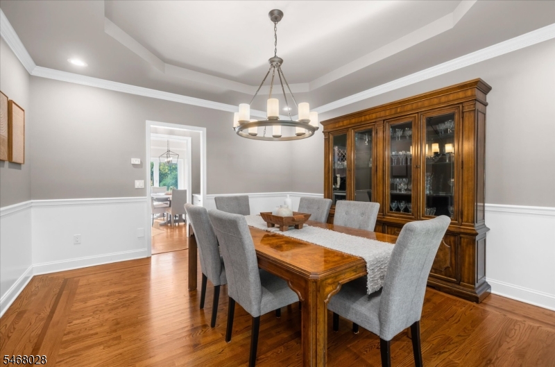 11 Huntington Drive Clinton NJ 08801