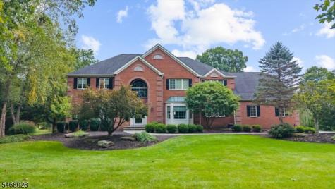 11 Huntington Drive Clinton NJ 08801