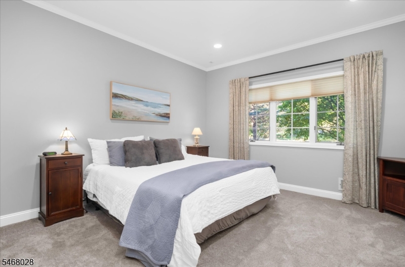 11 Huntington Drive Clinton NJ 08801
