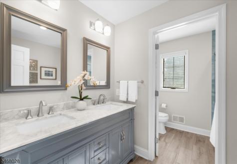 11 Huntington Drive Clinton NJ 08801