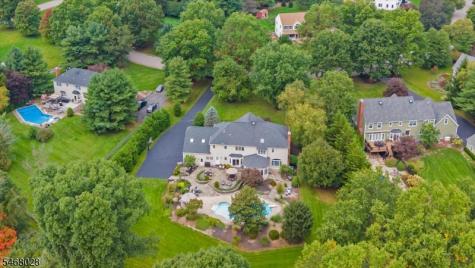 11 Huntington Drive Clinton NJ 08801