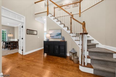 11 Huntington Drive Clinton NJ 08801