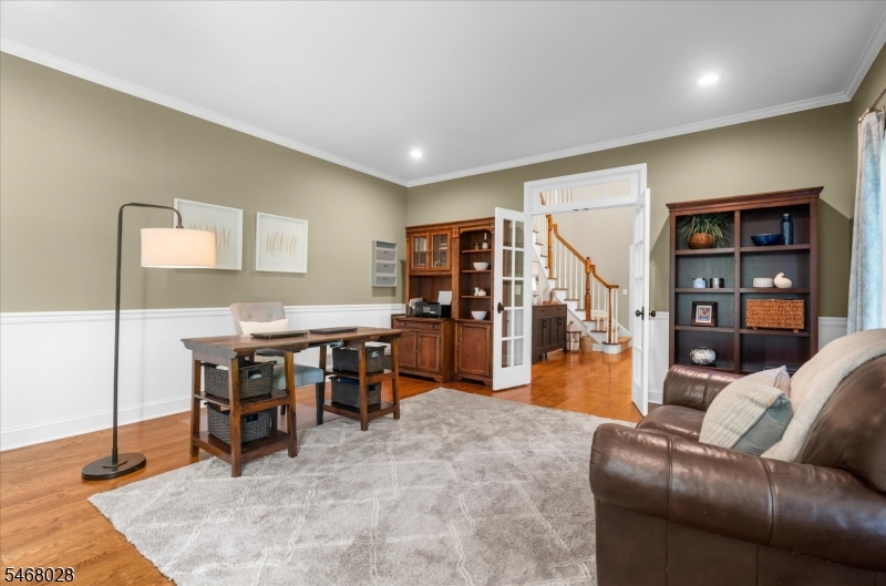 11 Huntington Drive Clinton NJ 08801