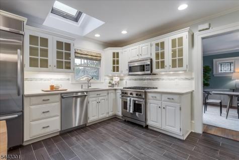 11 Windsor Place Montclair NJ 07043