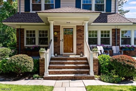 11 Windsor Place Montclair NJ 07043