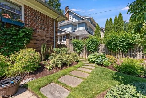11 Windsor Place Montclair NJ 07043
